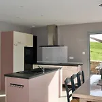 Appartement Gîte, Au Calme, Avec Vue Imprenable Sur La Nature Environnante *