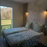 Gite, Au Calme, Avec Vue Imprenable Sur La Nature Environnante Lejlighed *