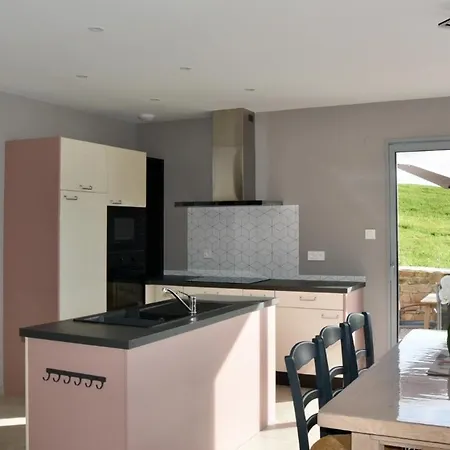 Διαμέρισμα Gite, Au Calme, Avec Vue Imprenable Sur La Nature Environnante *