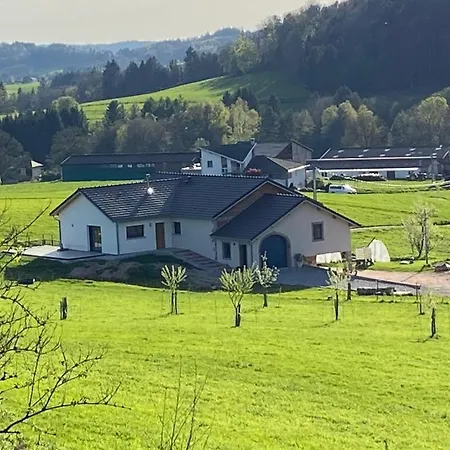 Gite, Au Calme, Avec Vue Imprenable Sur La Nature Environnante Deycimont
