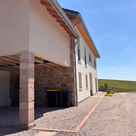 Gite, Au Calme, Avec Vue Imprenable Sur La Nature Environnante Appartement *