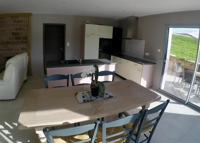 Gite, Au Calme, Avec Vue Imprenable Sur La Nature Environnante Deycimont